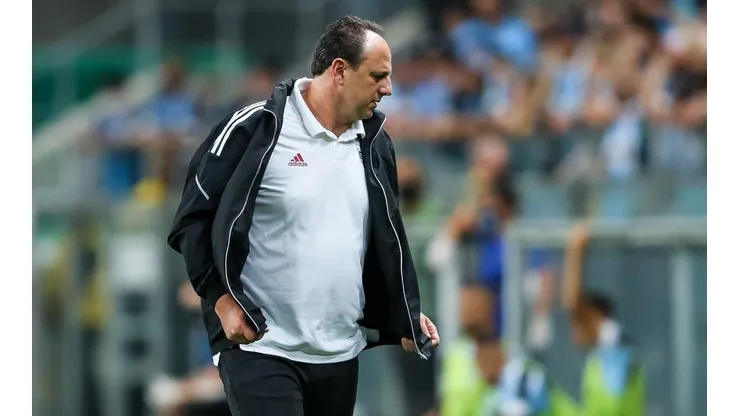 Pedro H. Tesch/AGIF - Rogério Ceni é criticado novamente no São Paulo
