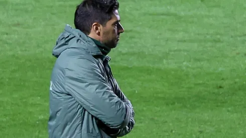 Foto: Marcello Zambrana/AGIF - Abel é informado sobre saída de atacante do Verdãoi