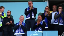 Roman Abramovich deixa o comando do Chelsea, ao menos na teoria, após 19 anos