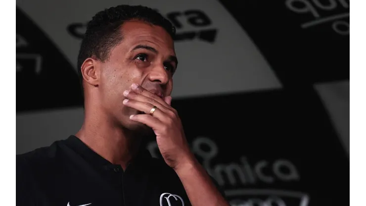 Foto: Ettore Chiereguini/AGIF - Fernando Lázaro fez sua última partida como técnico interino do Corinthians
