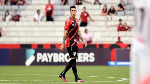 José Tramontin/athletico.com.br - Lucas Halter, zagueiro do Athletico-PR