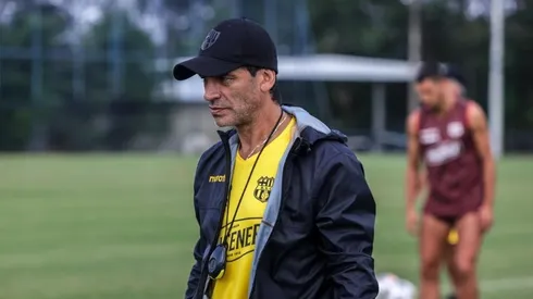 Divulgação / Barcelona SC / Fábian Bustos e mais três: detalhes da chegada do argentino e sua comissão técnica ao Santos