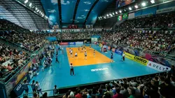Foto: Ale Cabral/FotoJump - CBV - Ginásio José Liberatti lotado no duelo entre Vôlei Nestlé e Camponesa/Minas