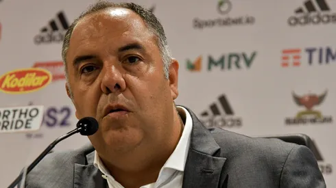 Foto: (Thiago Ribeiro/AGIF) - Marcos Braz, vice-presidente de futebol do Flamengo, foi cobrado por torcedores na web após a polêmica