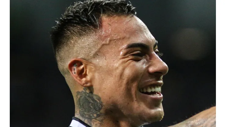 - O desejo do jogador é permanecer na equipe