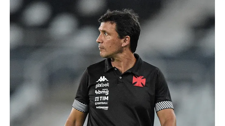 Foto: (Thiago Ribeiro/AGIF) - Zé Ricardo reconheceu que o Vasco esteve muito abaixo no clássico deste sábado (26)