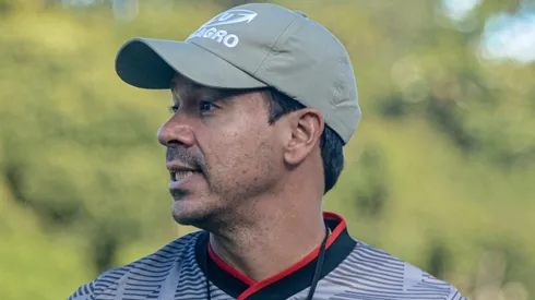 Foto: Victor Ferreira/ECV - Dado Cavalcanti comandou última atividade antes de duelo contra o Atlético-BA