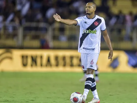 Vasco não para em Edimar e quer tirar titular do Goiás em 2022