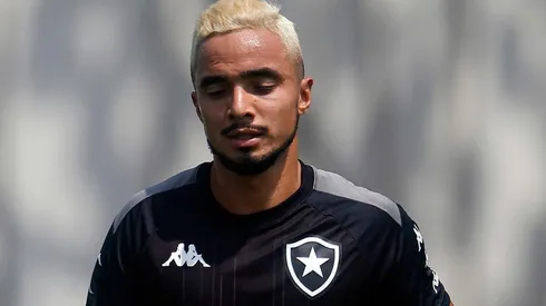 Rafael treina no Fogão - Foto: Vitor Silva/Botafogo