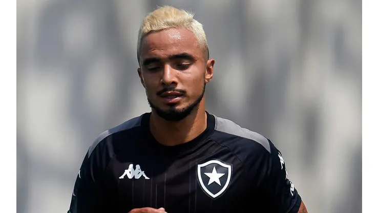 Rafael treina no Fogão - Foto: Vitor Silva/Botafogo