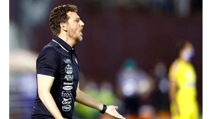 Foto: Thiago Calil/AGIF - Elano revela alívio após cinco partidas de jejum
