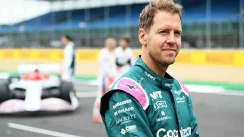 Michael Regan/Getty Images - Sebbastian Vettel se posiciona sobre GP da Rússia