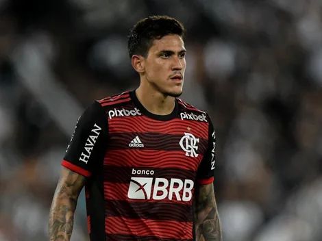 Lucio se irrita com pênalti não marcado de Pedro e até Textor é citado