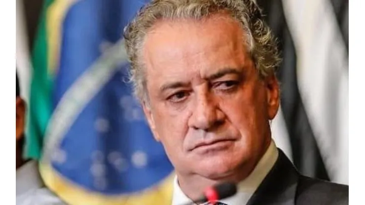 - O presidente informou que o clube tem a maior dívida do futebol nacional