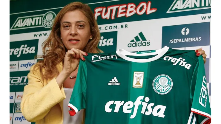 Foto: Marcello Zambrana/AGIF - Leila Pereira vem sendo pressionada por um camisa 9.