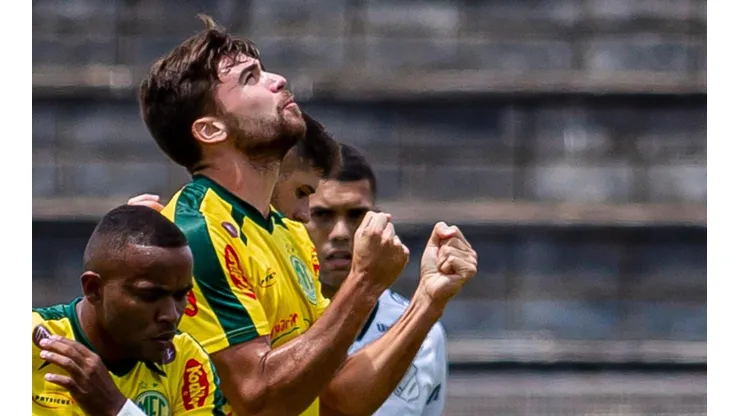 Diogo Reis/AGIF - Zeca tem sido peça fundamental na boa temporada do Leão