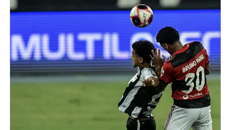 Thiago Ribeiro/AGIF/ Botafogo tenta quebrar hegemonia do Flamengo no "Clássico da Rivalidade"