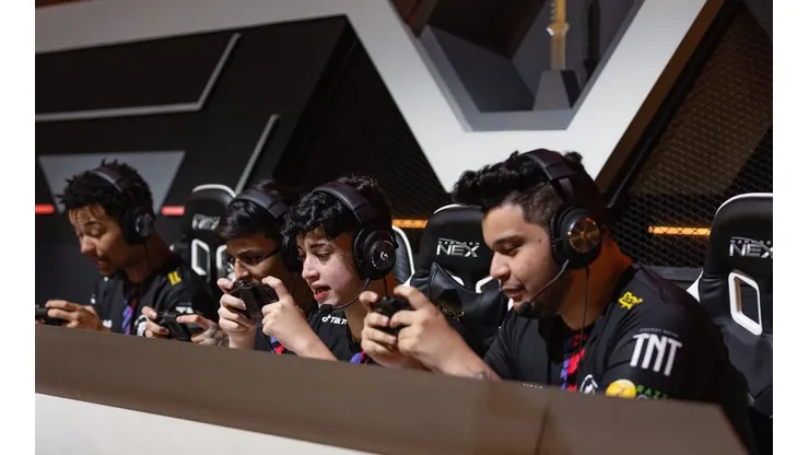 LBFF 7: Fluxo, B4 Esports e Meta Gaming seguem no top 3 após as quedas da 3ª semana