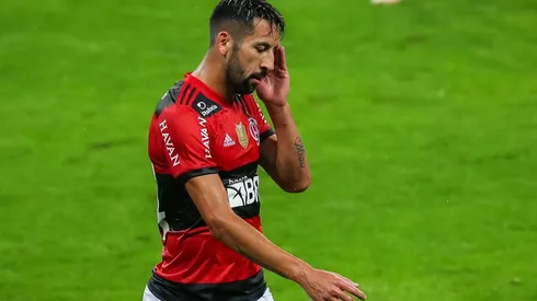 Foto: Pedro H. Tesch/AGIF - Isla pode estar de saída do Flamengo e possível destino é revelado