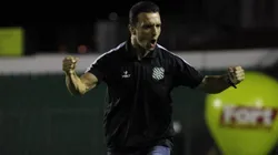 Patrick Floriani/FFC/ "Fazer a nossa parte"; Júnior Rocha comemora avanço do Figueirense na Copa do Brasil