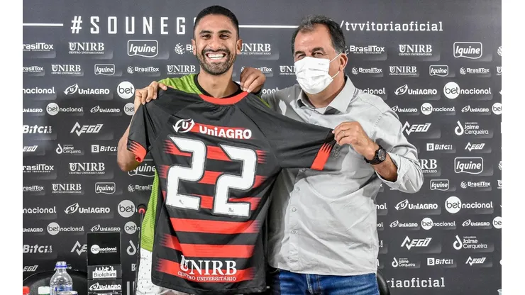 Foto: Victor Ferreira/ EC Vitória | Tréllez ainda não pode ser inscrito devido a punição do clube com a Fifa