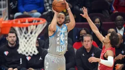 Foto: Kyle Terada-USA TODAY Sports - Stephen Curry estava com a mão calibrada.