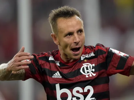 Após “não” de Rafinha, Fluminense tenta contratação de outro lateral