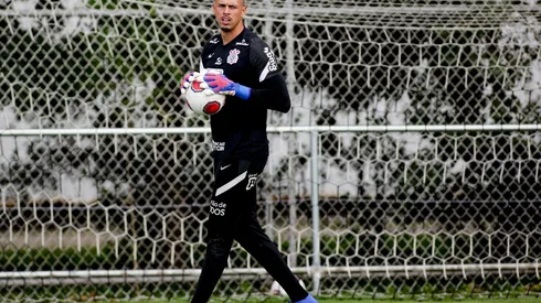 Foto: Rodrigo Coca/Ag. Corinthians | Ivan assinou com o Timão até dez/24