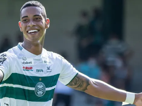 Árbitro justifica expulsão de Alef Manga e irrita torcedores do Coritiba