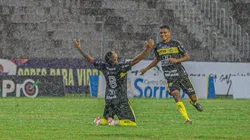 Marcelo Gama comemorando gol marcado pelo FC Cascavel (Foto: FC Cascavel)