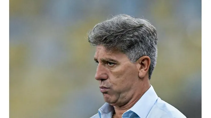- Renato está sem clube