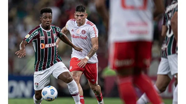 Jorge Rodrigues/AGIF - Wellington procura reencontrar bom futebol no Fluminense