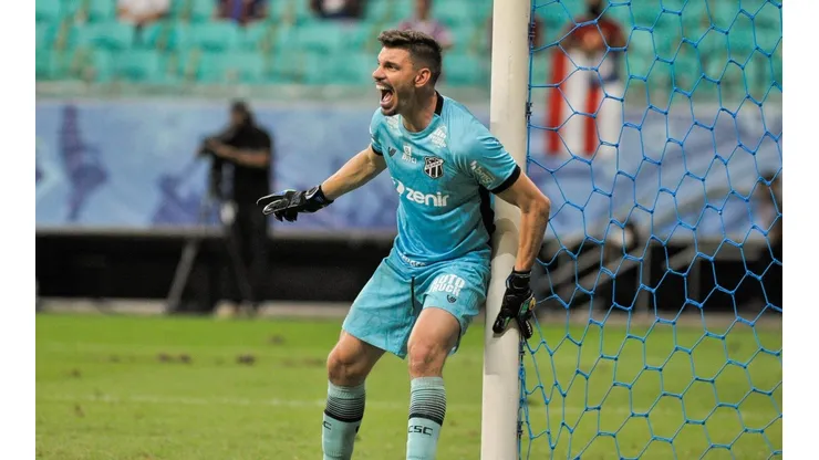 Jhony Pinho/AGIF - João em atuação pelo Brasileirão do ano passada