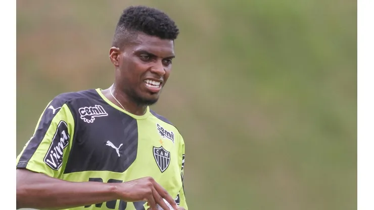 Jemerson foi revelado pelo Atlético-MG (Foto: Thomas Santos/AGIF)