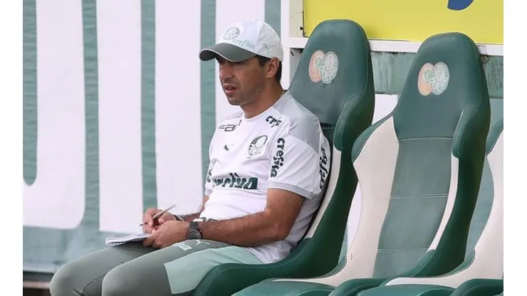 Foto: Flickr Oficial SE Palmeiras/Cesar Greco | Falta de 9 para Abel irrita torcida do Palmeiras