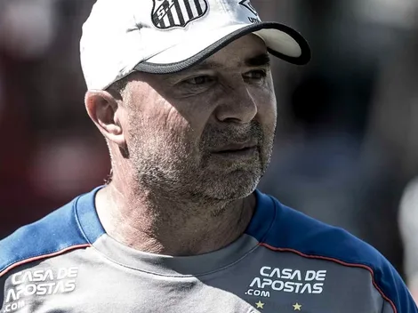 Carille já é 'carta fora' para Sampaoli, mas torcida do Peixe lembra de outro argentino; confira
