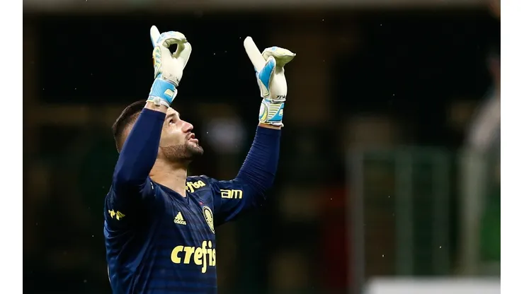 Marcello Zambrana/AGIF - Weverton pode quebrar recorde no Palmeiras