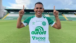 Foto: Divulgação/ACF - Éderson é o mais novo reforço da Chapecoense
