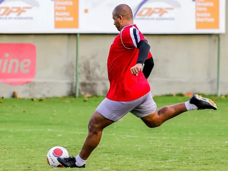 “Entra para a história”: Walter revela sonho em marcar em clássico; confira