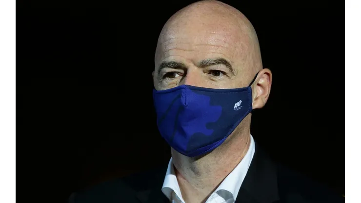 Gianni Infantino, presidente da FIFA, estuda promover mais uma mudança nas regras da Copa do Mundo para 2022