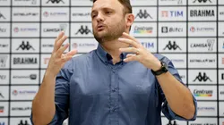 Foto: Flickr Oficial Botafogo FR/Vítor Silva | André Mazzuco vai em busca de zagueiro do Metz, da França