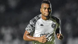 Foto: (Thiago Ribeiro/AGIF) - Luis Cangá deve ser uma das novidades na escalação do Vasco nesta quinta (17)