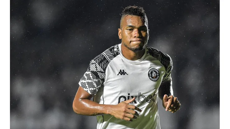 Foto: (Thiago Ribeiro/AGIF) - Luis Cangá deve ser uma das novidades na escalação do Vasco nesta quinta (17)
