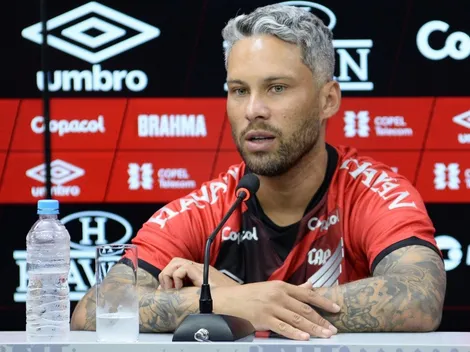 Valentim expõe situações de Marlos e Vitor Bueno no Athletico