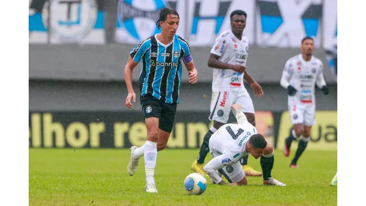 Geromel completou 400 jogos no Grêmio