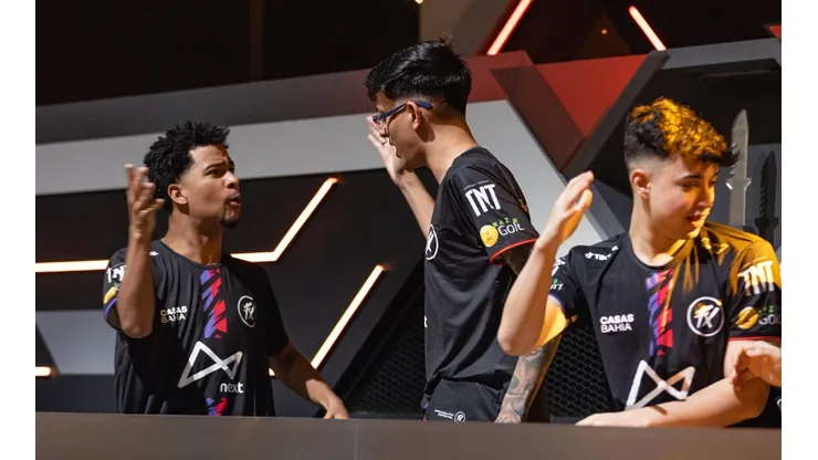 LBFF 7: Fluxo, BD Vasco e Corinthians FF seguem na liderança do torneio na 2ª semana