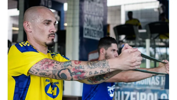 Foto: Gustavo Aleixo/Cruzeiro/Divulgação - Maicon: zagueiro se tornou um dos líderes no vestiário celeste
