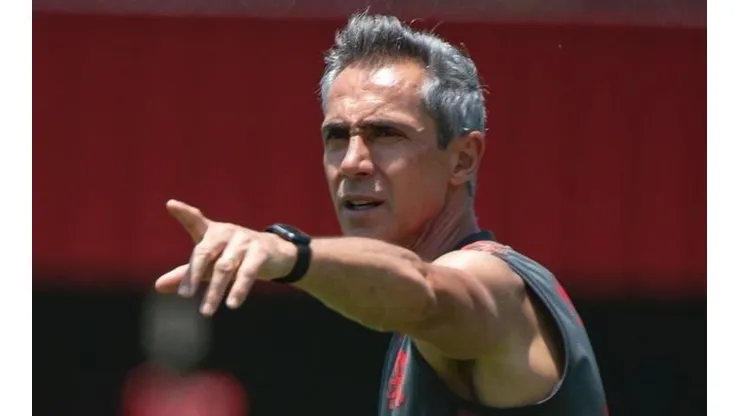 Foto: Alexandre Vidal/Flamengo - Paulo Sousa indicou a contratação.