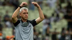 Foto: Pedro Chaves/AGIF - Tiago Nunes: técnico do Ceará reclamou muito da arbitragem