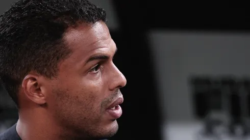 Foto: Ettore Chiereguini/AGIF - Lázaro: interino segue com 100% de aproveitamento no Timão